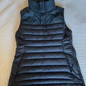 Dakine Women's Charcoal Puffer Vest